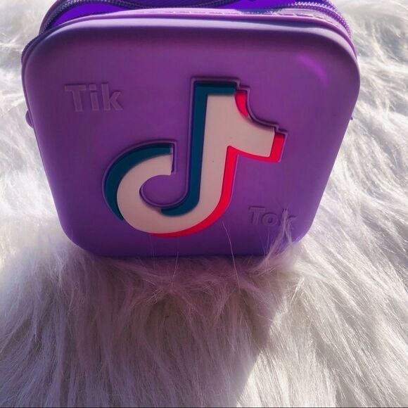 Brand New Light Purple Tik Tok Coin‎ Purse Mini Purse - Picture 4 of 6